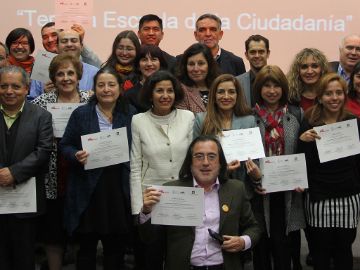 Para entidades educativas comunales y regionales